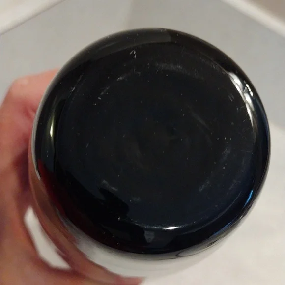 Beautiful purple bud vase. - Picture 6 of 7